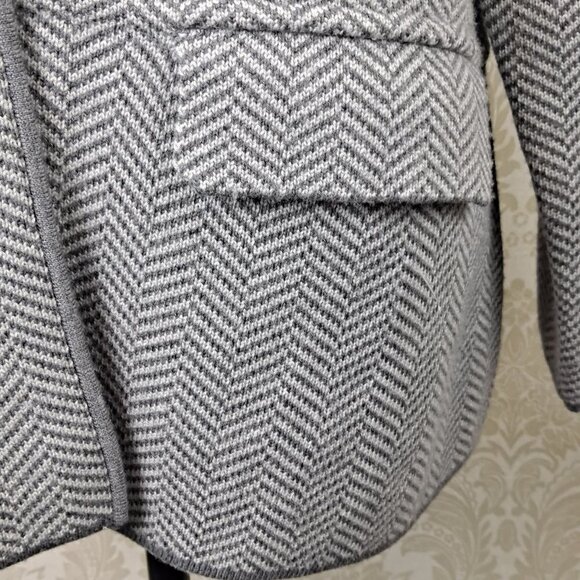 Talbots Plus Petites Size 2XP Two Tone Gray Jacket Merino Wool Chevron Stripes - Picture 3 of 12